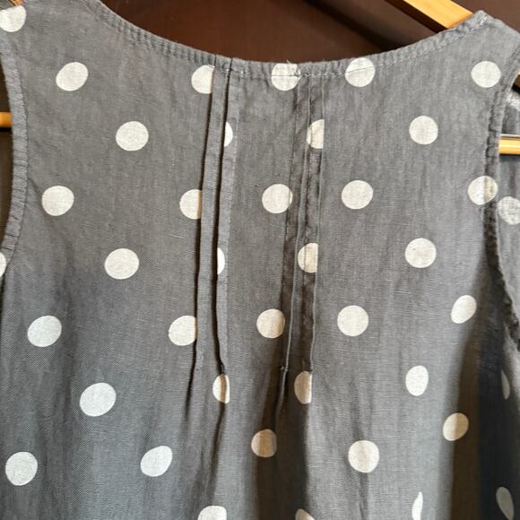TALIA BENSON | Gray Polka Dot Linen Asymmetrical Lace up Neckline Tank | Medium - Picture 8 of 9